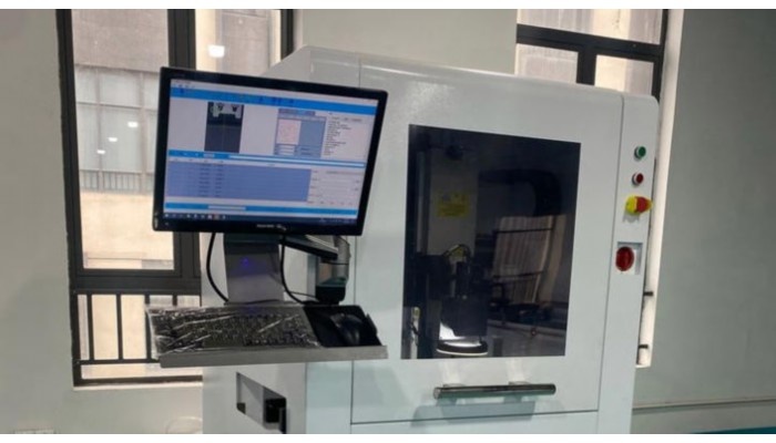 塑料瓶蓋內(nèi)部防偽碼視覺打標(biāo)系統(tǒng)集成方案：360°盲打定位