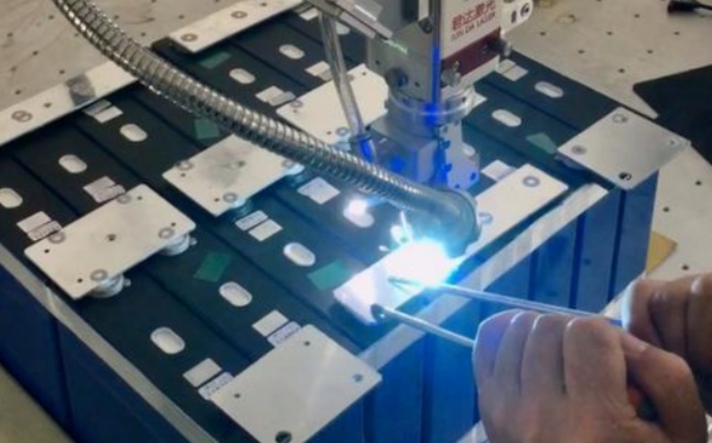 博特精密vs銳科激光焊接機(jī)：全面比較與選擇指南