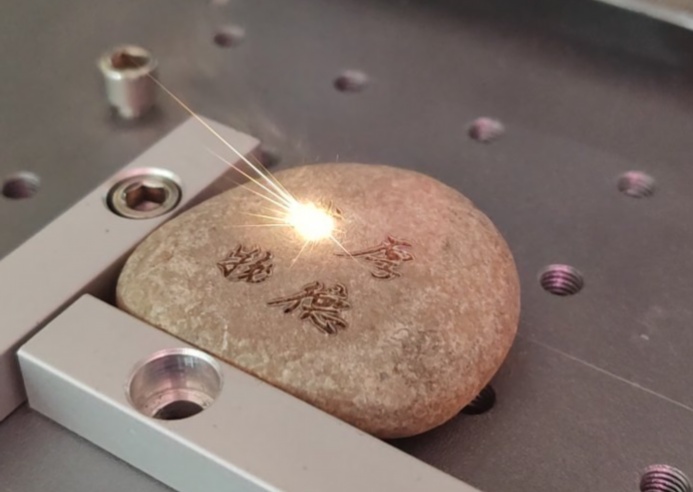 紫外激光打標(biāo)機(jī)采購(gòu)全面指南