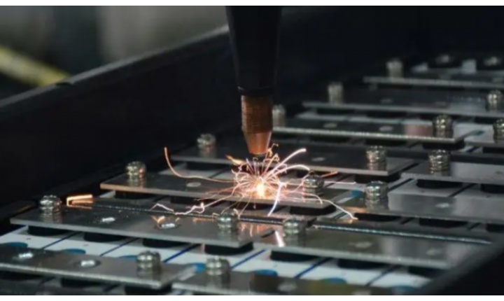 刀片電池激光焊接技術與良率提升