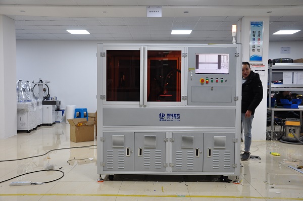 PCB打標用什么激光打標機？選擇激光打標機供應商要注意什么？